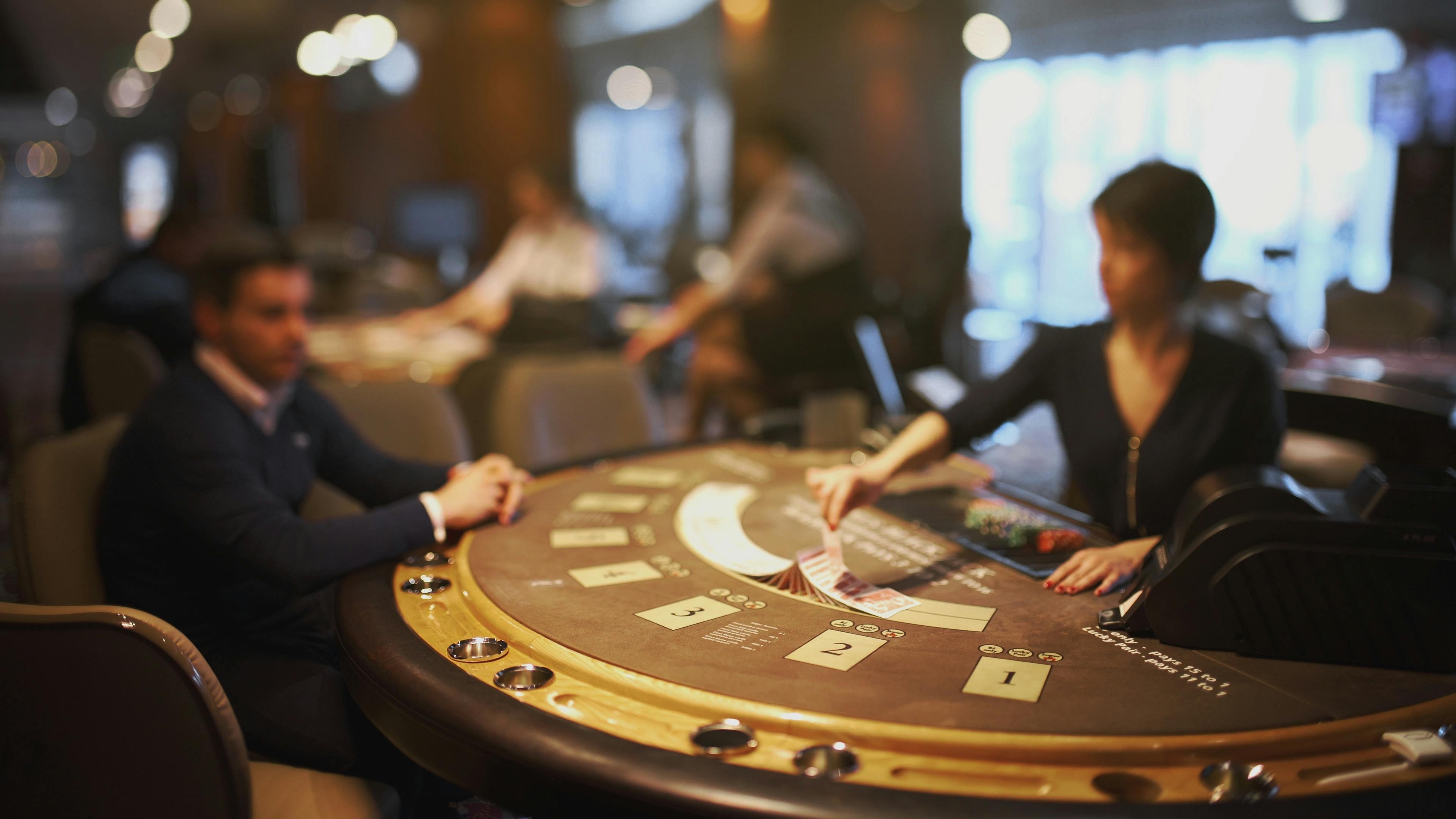 apii33 Live Casino pengalaman bermain nyata dealer profesional Indonesia terbaik